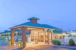 Hotel DAYS INN JACKSON