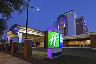 Hotel HOLIDAY INN EXPRESS AUGUSTA DOWNTOWN