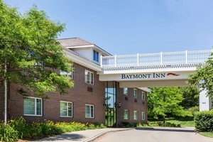 Hotel BAYMONT BY WYNDHAM DES MOINES AIRPORT