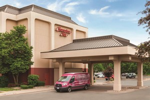 Hotel HAMPTON INN DES MOINES-AIRPORT