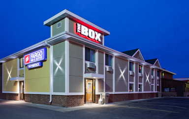 Hotel FARGO INN   SUITES