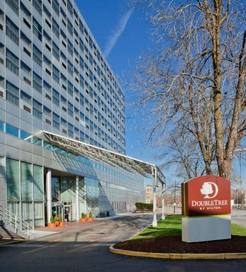 Hotel DOUBLETREE BY HILTON SOUTH BEND IN