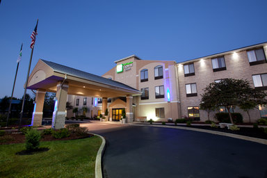 Hotel HOLIDAY INN EXPRESS & SUITES PLYMOUTH