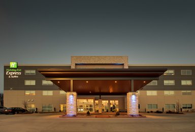 Hotel HOLIDAY INN EXPRESS & SUITES MOUNT VERNON