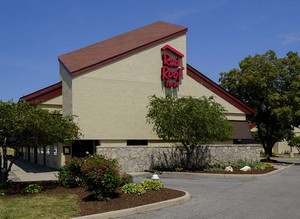 Hotel RED ROOF TOLEDO MAUMEE