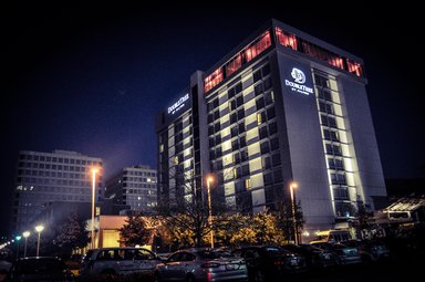 Hotel DOUBLETREE BY HILTON CHICAGO - NORTH SHORE CONFERENCE CENTER