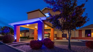 Hotel BEST WESTERN SALUKI INN