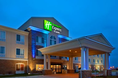 Hotel HOLIDAY INN EXPRESS & SUITES EMPORIA NORTHWEST