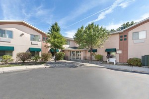 Hotel DAYS INN TOLEDO AIRPORT