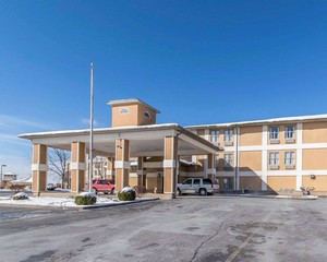Hotel QUALITY INN DRY RIDGE