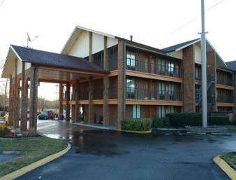 Hotel BAYMONT INN & SUITES GOODLETTSVILLE