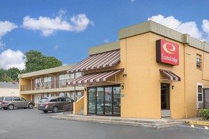 Hotel ECONO LODGE GALLATIN