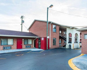 Hotel ECONO LODGE NORTH