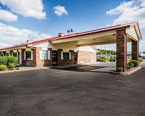 Hotel ECONO LODGE RUSSELLVILLE