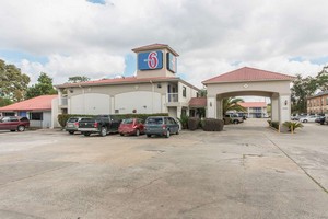 Hotel MOTEL 6 SULPHUR LA