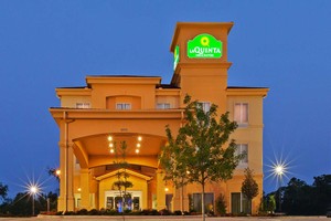 Hotel LA QUINTA INN & SUITES MARSHALL