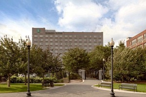 Hotel EMBASSY SUITES BY HILTON BOSTON AT LOGAN AIRPORT