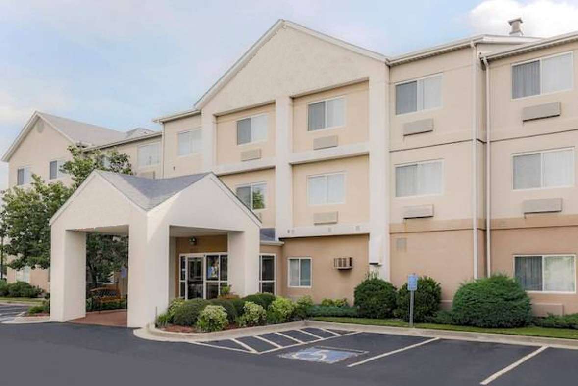 Hotel BAYMONT TULSA