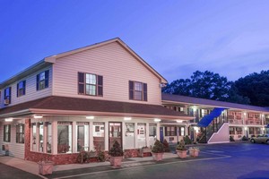 Hotel KNIGHTS INN NORTH ATTLEBORO