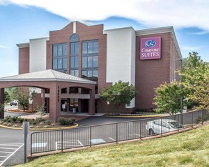 Hotel COMFORT SUITES NEAR POTOMAC MILLS