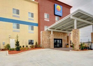 Hotel COMFORT INN & SUITES TULSA