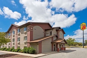 Hotel SUPER 8 LEXINGTON PARK/CALIFORNIA AREA