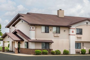 Hotel SUPER 8 TAPPAHANNOCK VA