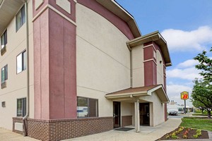 Hotel SUPER 8 COLLEGE PARK WASH DC AREA