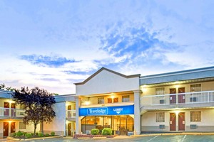 Hotel TRAVELODGE BY WYNDHAM, SILVER SPRING