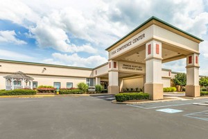Hotel CLARION INN FREDERICK EVENT CENTER