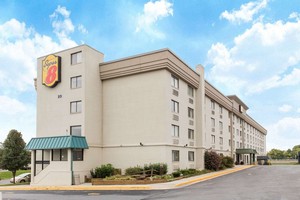Hotel SUPER 8 FREDERICK