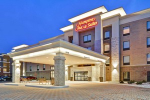 Hotel HAMPTON INN - SUITES DETROIT-WARREN