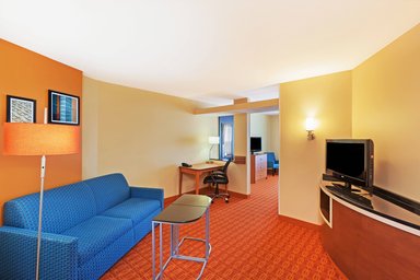 Hotel FAIRFIELD INN & SUITES TULSA DOWNTOWN