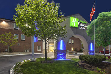Hotel HOLIDAY INN EXPRESS & SUITES BENTON HARBOR