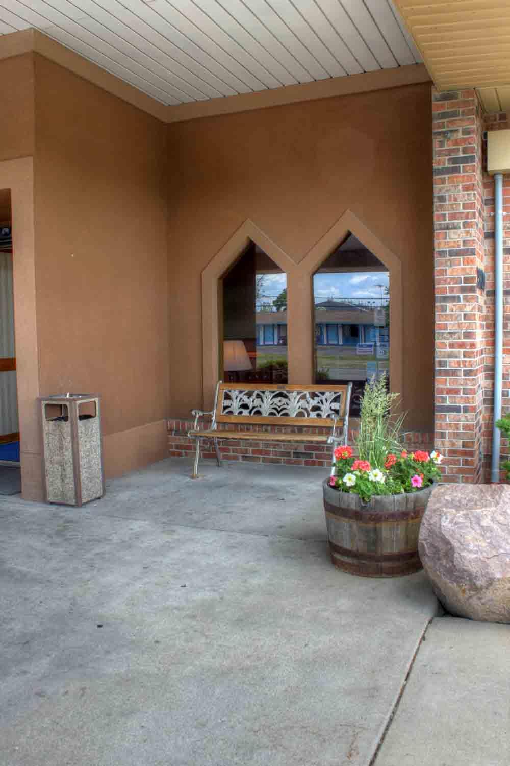 Hotel BEST WESTERN WOODHAVEN INN