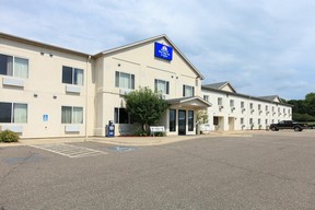 Hotel AMERICAS BEST VALUE INN AND SUITES NORTHFIELD