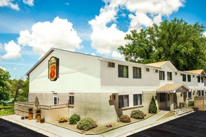 Hotel SUPER 8 CHASKA