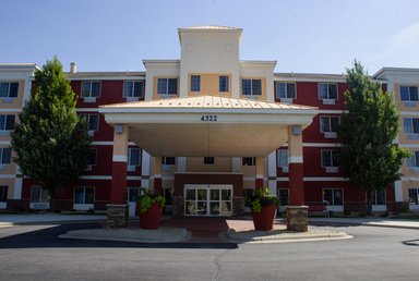 Hotel HOLIDAY INN EXPRESS & SUITES ST. CLOUD