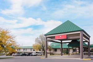 Hotel RAMADA PLYMOUTH HOTEL AND CONFERENCE CENTER