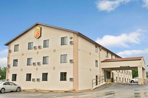 Hotel SUPER 8 EUREKA/SIX FLAGS NEARBY