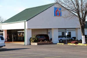 Hotel MOTEL 6 TULSA AIRPORT