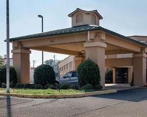 Hotel QUALITY INN MAGEE