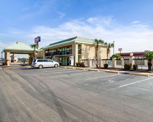 Hotel ECONO LODGE  INN & SUITES