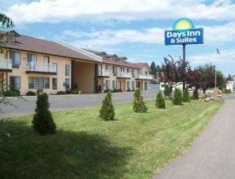 Hotel DAYS INN & SUITES LOLO