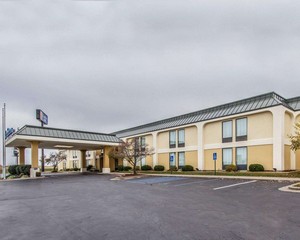 Hotel COMFORT INN PERRYVILLE