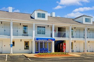 Hotel BAYMONT BY WYNDHAM SMITHFIELD