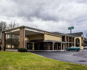 Hotel QUALITY INN KENLY