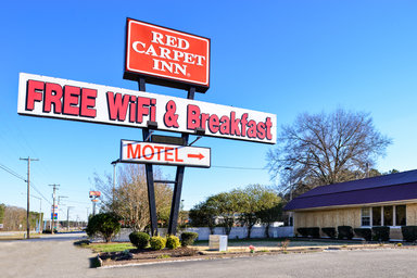 Hotel RED CARPET INN BATTLEBORO