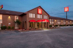 Hotel RED ROOF INN ROANOKE RAPIDS