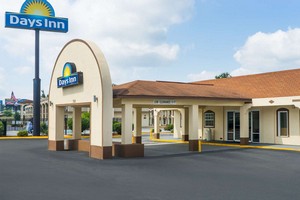 Hotel DAYS INN STATESVILLE